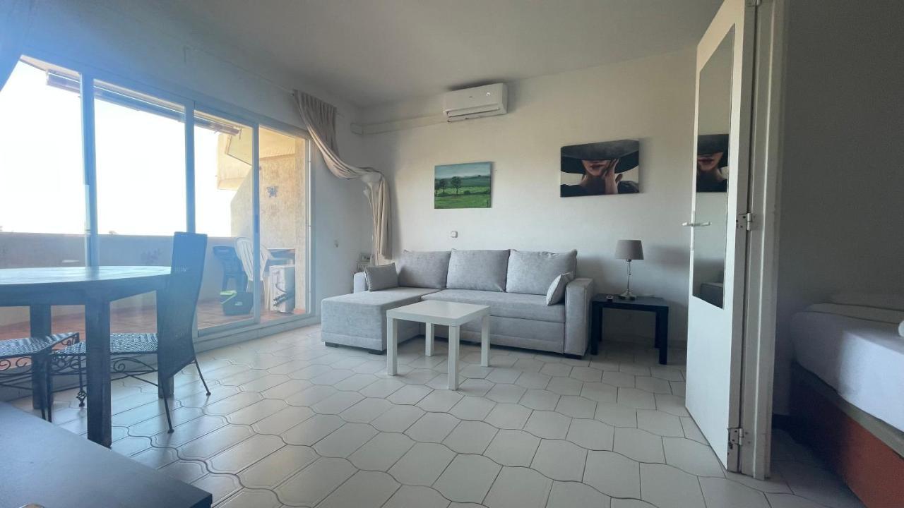 Benalbeach 09 Apartment Benalmadena Bagian luar foto